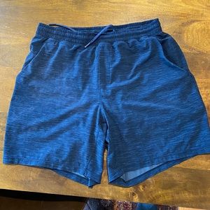 Men’s Large Lululemon shorts